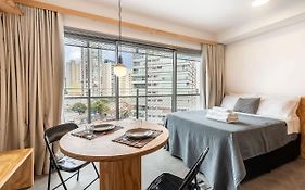 Studio com Vista Incrível em Pinheiros - PG714
